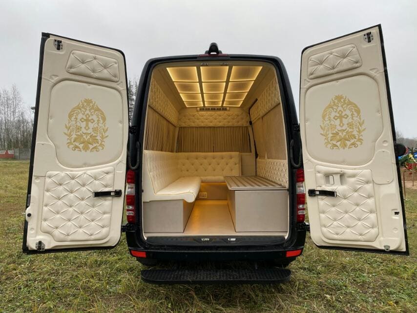 Траурный кортедж